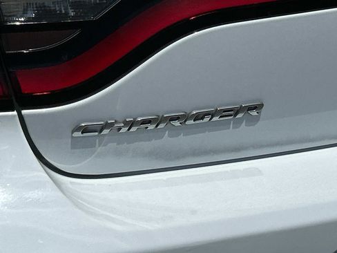 Used 2021 Dodge Charger SXT w/ Leather Interior Group image 22