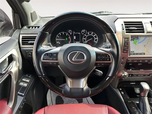 Used 2021 Lexus GX 460 Premium image 12
