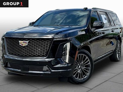 Used 2025 Cadillac Escalade ESV Sport Platinum image 1