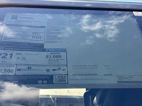 New 2025 Toyota Tacoma TRD Off-Road image 18