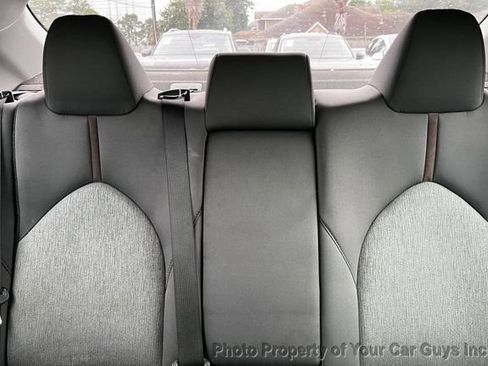 Used 2020 Toyota Camry LE FWD image 22