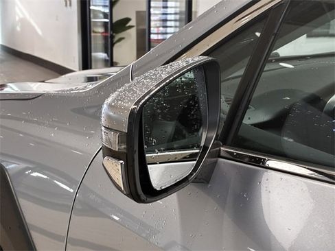 Used 2024 Subaru Outback Touring image 10