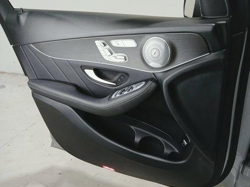 Certified 2020 Mercedes-Benz GLC 300 4MATIC image 31