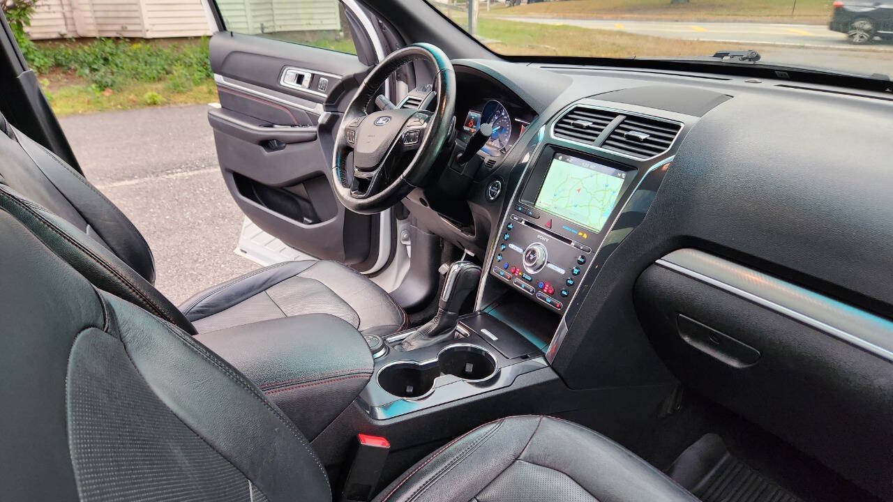 Used 2018 Ford Explorer Sport w/ Equipment Group 401A AWD/4WD image 44