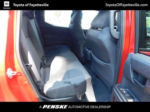 Used 2025 Toyota Tacoma SR5 AWD/4WD image 5