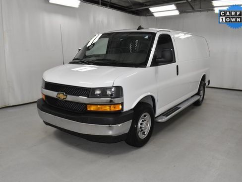 Used 2024 Chevrolet Express 2500 w/ Driver Convenience Package image 2