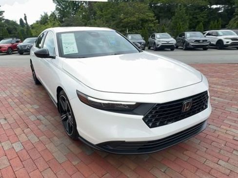 Certified 2023 Honda Accord Sport image 5