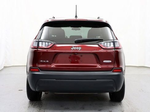 Used 2020 Jeep Cherokee Latitude w/ Cold Weather Group image 6