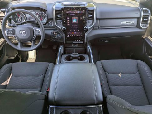 Certified 2025 RAM 1500 Big Horn AWD/4WD image 17