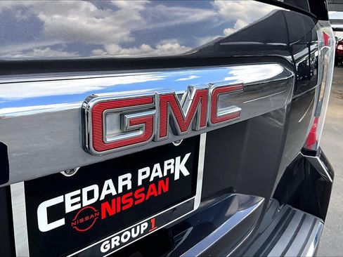 Used 2016 GMC Yukon Denali w/ Open Road Package AWD/4WD image 31
