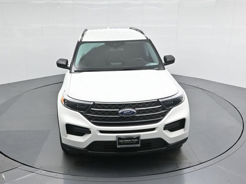 Certified 2023 Ford Explorer XLT image 41