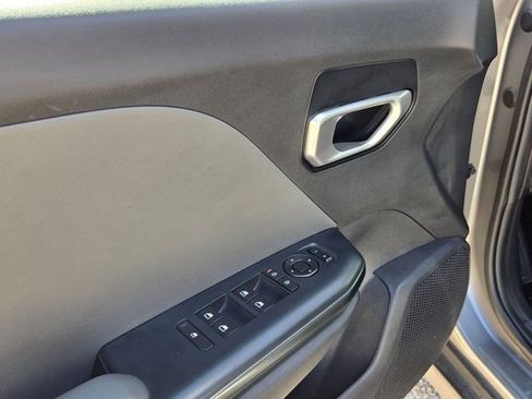 Used 2025 Kia K4 LXS image 14