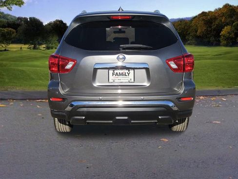 Used 2020 Nissan Pathfinder SV FWD image 5