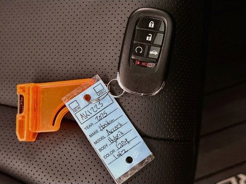 Used 2025 Honda Accord Touring image 36