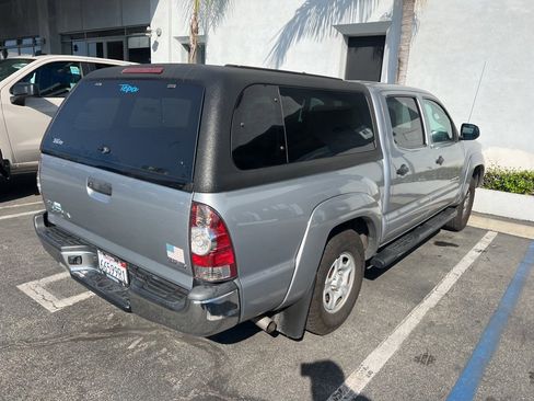 Used 2014 Toyota Tacoma 2WD Double Cab image 14