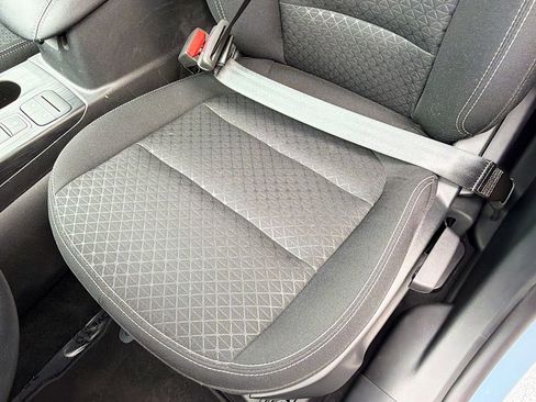 Used 2025 Ford Escape Active FWD image 18