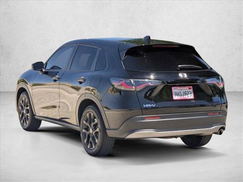 Used 2024 Honda HR-V Sport image 11