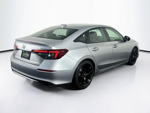 Used 2025 Honda Civic Sport image 9