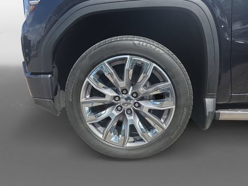 Used 2023 GMC Sierra 1500 Denali w/ Denali Reserve Package AWD/4WD image 15