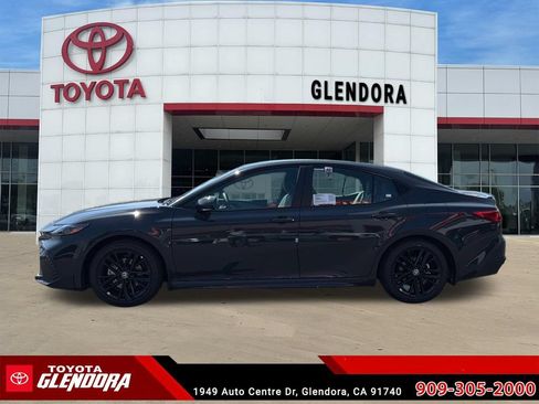 New 2026 Toyota Camry SE FWD image 6
