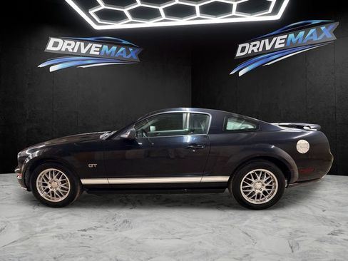Used 2007 Ford Mustang GT RWD image 8
