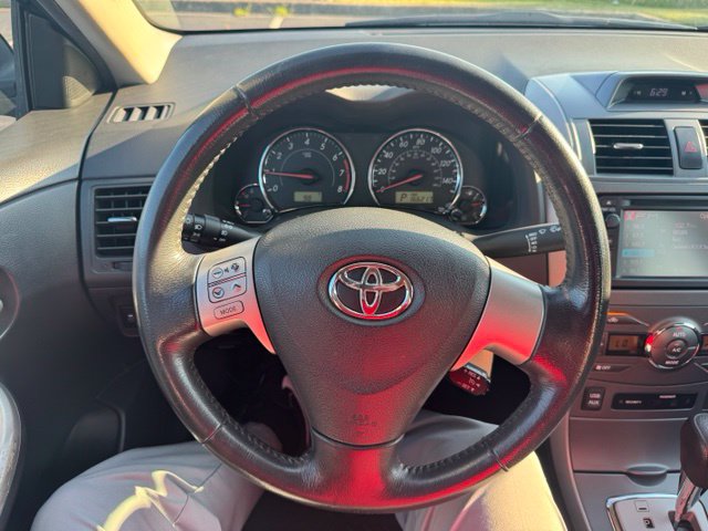 Used 2013 Toyota Corolla S w/ Premium Pkg FWD image 18
