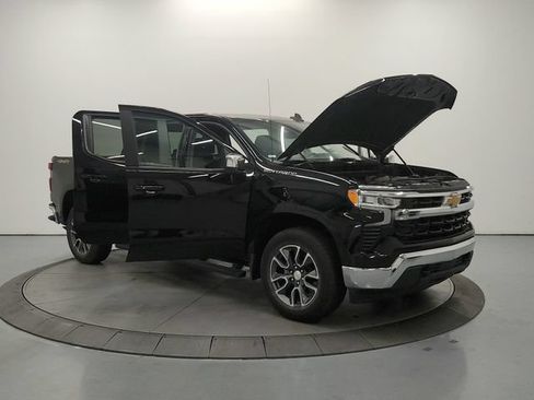 Used 2025 Chevrolet Silverado 1500 LT AWD/4WD image 10