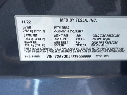 Used 2023 Tesla Model Y Performance image 28