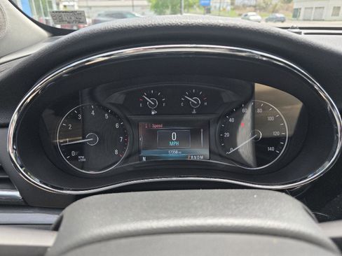 Used 2021 Buick Encore Preferred w/ Safety Package AWD/4WD image 14