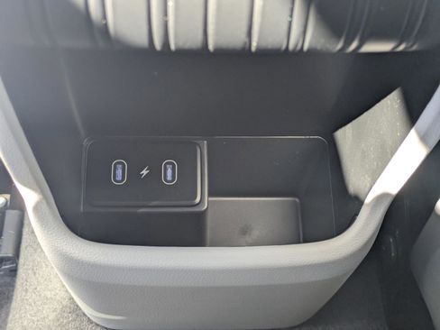 New 2026 Hyundai Kona SE FWD image 11