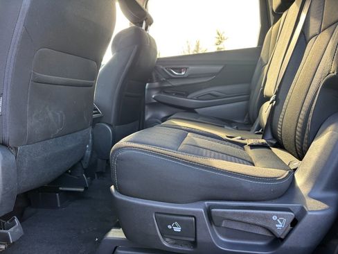 Used 2023 Subaru Ascent Premium w/ Convenience Package image 30