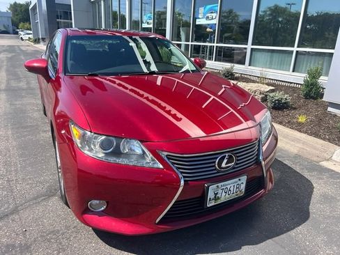 Used 2013 Lexus ES 350 w/ Luxury Pkg FWD image 12