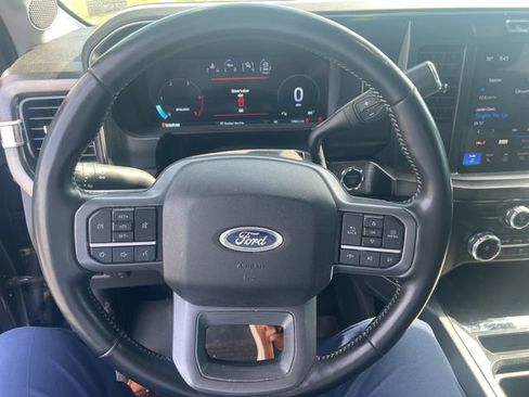 Used 2023 Ford F350 Lariat w/ Chrome Package AWD/4WD image 3