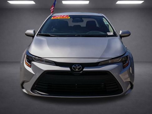 Used 2024 Toyota Corolla LE FWD image 9