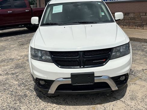 Used 2018 Dodge Journey Crossroad FWD image 4