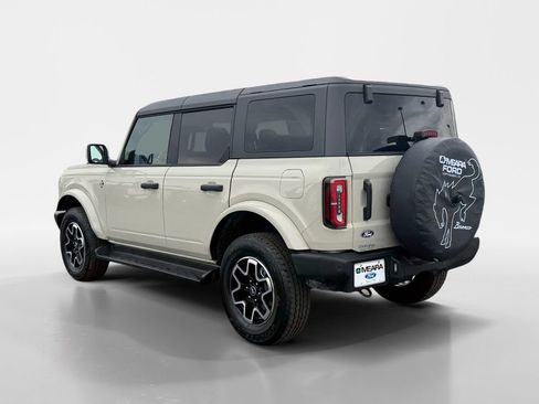 New 2026 Ford Bronco Outer Banks AWD/4WD image 3