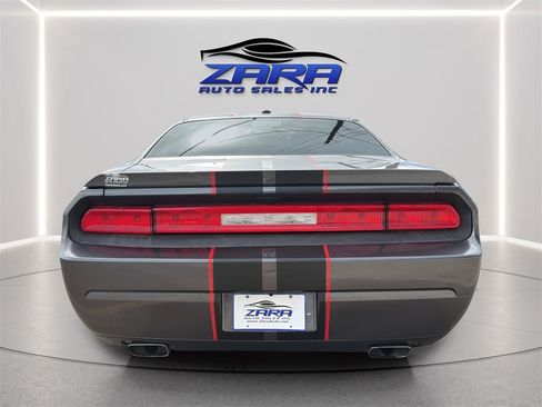 Used 2014 Dodge Challenger R/T w/ Blacktop Package RWD image 6