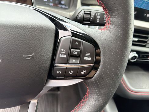 Used 2026 Ford Explorer ST-Line w/ ST-Line Street Pack AWD/4WD image 20