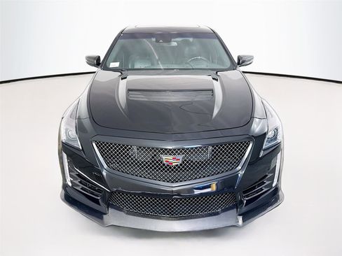 Used 2016 Cadillac CTS V w/ Luxury Package image 2