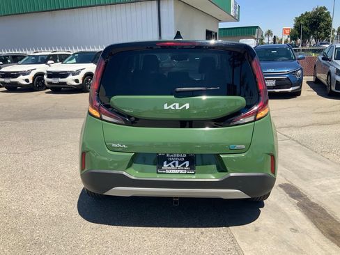 Used 2023 Kia Soul EX FWD image 6