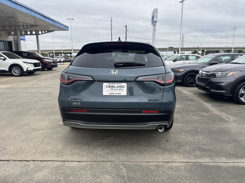 New 2026 Honda HR-V Sport image 7