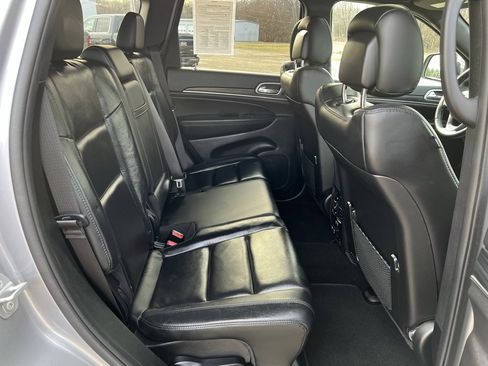 Used 2021 Jeep Grand Cherokee Limited image 17