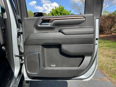 Used 2024 GMC Sierra 2500 SLE w/ SLE Value Package; AWD/4WD image 59