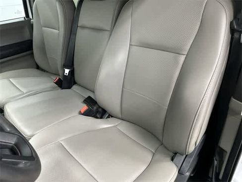 Used 2022 Ford F350 XL w/ Power Equipment Group image 10