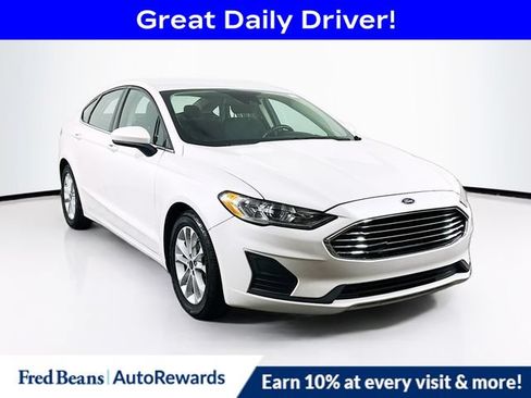 Used 2020 Ford Fusion SE FWD image 1