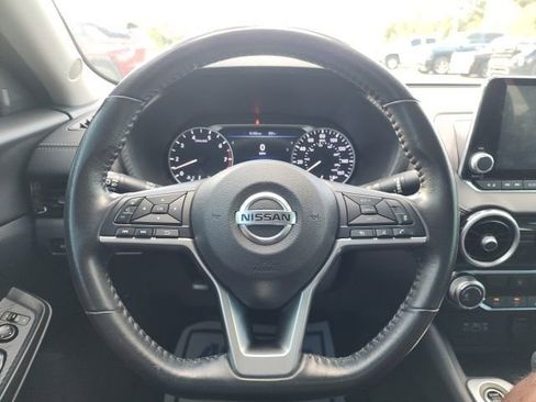 Used 2022 Nissan Sentra SV image 21