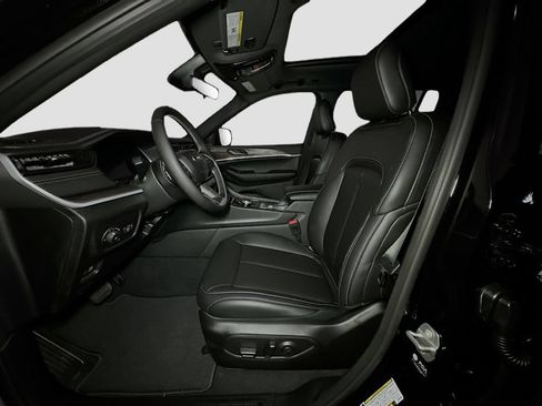 New 2026 Jeep Grand Cherokee L Limited AWD/4WD image 14