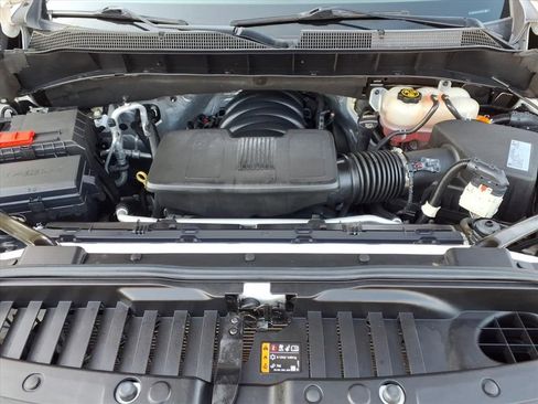 Used 2021 Chevrolet Silverado 1500 LTZ w/ Safety Package II AWD/4WD image 32
