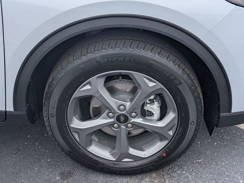 New 2026 Ford Escape ST-Line image 18