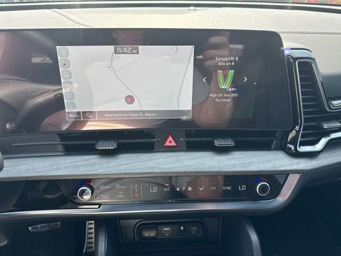 Certified 2025 Kia Sportage X-Pro Prestige AWD/4WD image 29